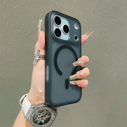 iPhone 18 - Corrugated Pattern (Magsafe)